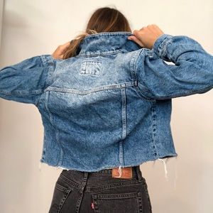 Distressed Cropped Denim Jacket Forever 21